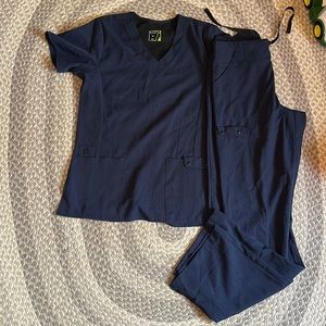 Wonder Wink Scrub Set XS